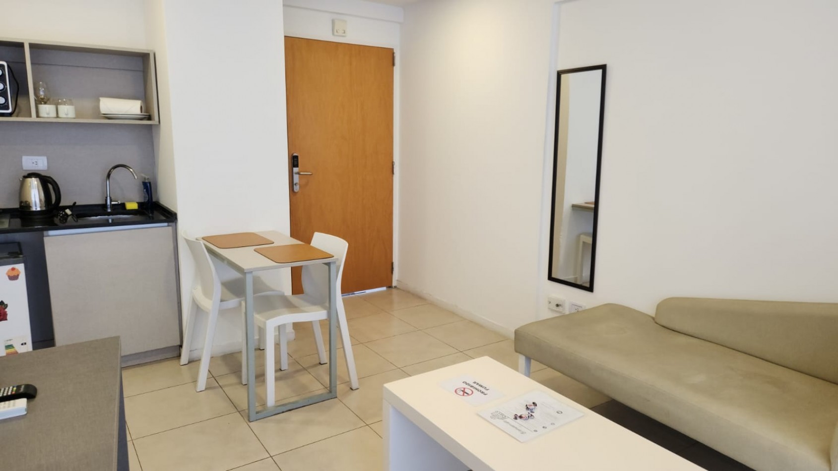 Departamento amoblado - Balcarce 608