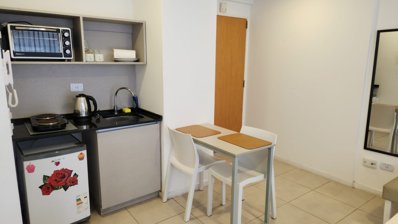 Departamento amoblado - Balcarce 608