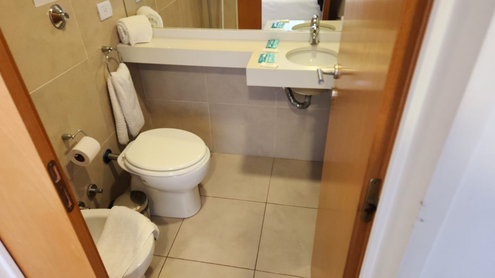 Departamento amoblado - Balcarce 608