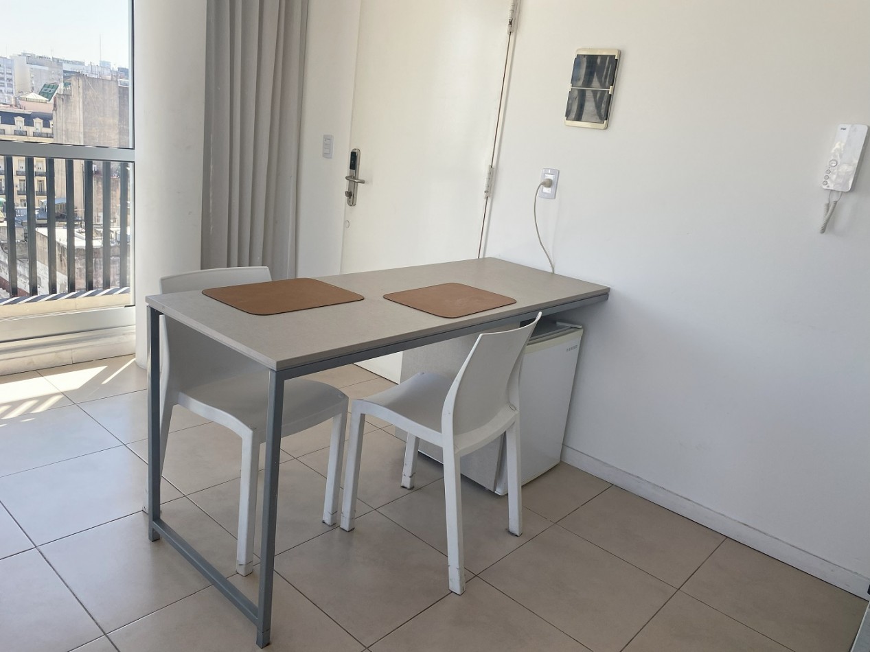 Departamento Amoblado en Congreso - Monoambiente Grande con doble Balcon. 