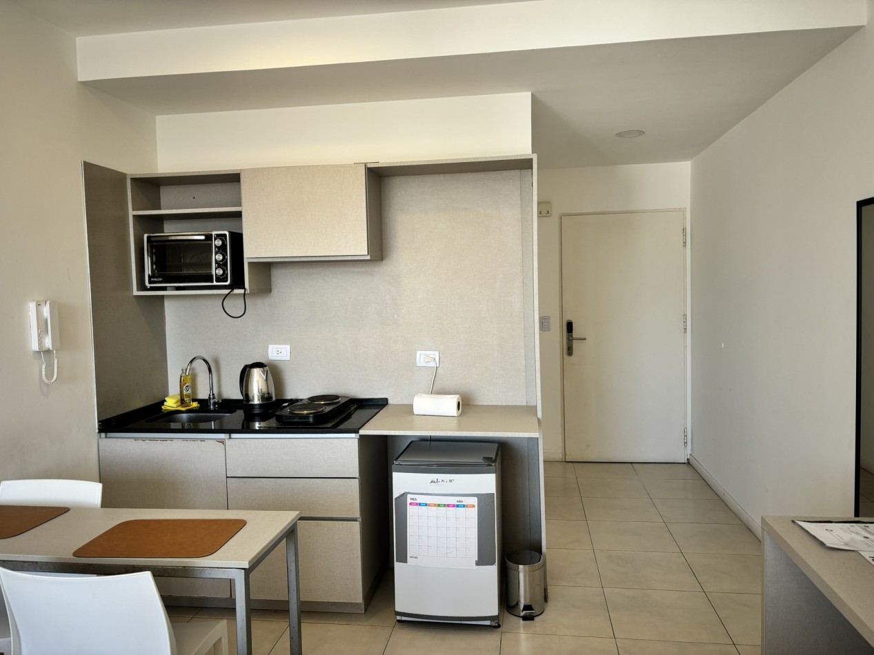 Departamento Amoblado en Congreso - Monoambiente mediano.