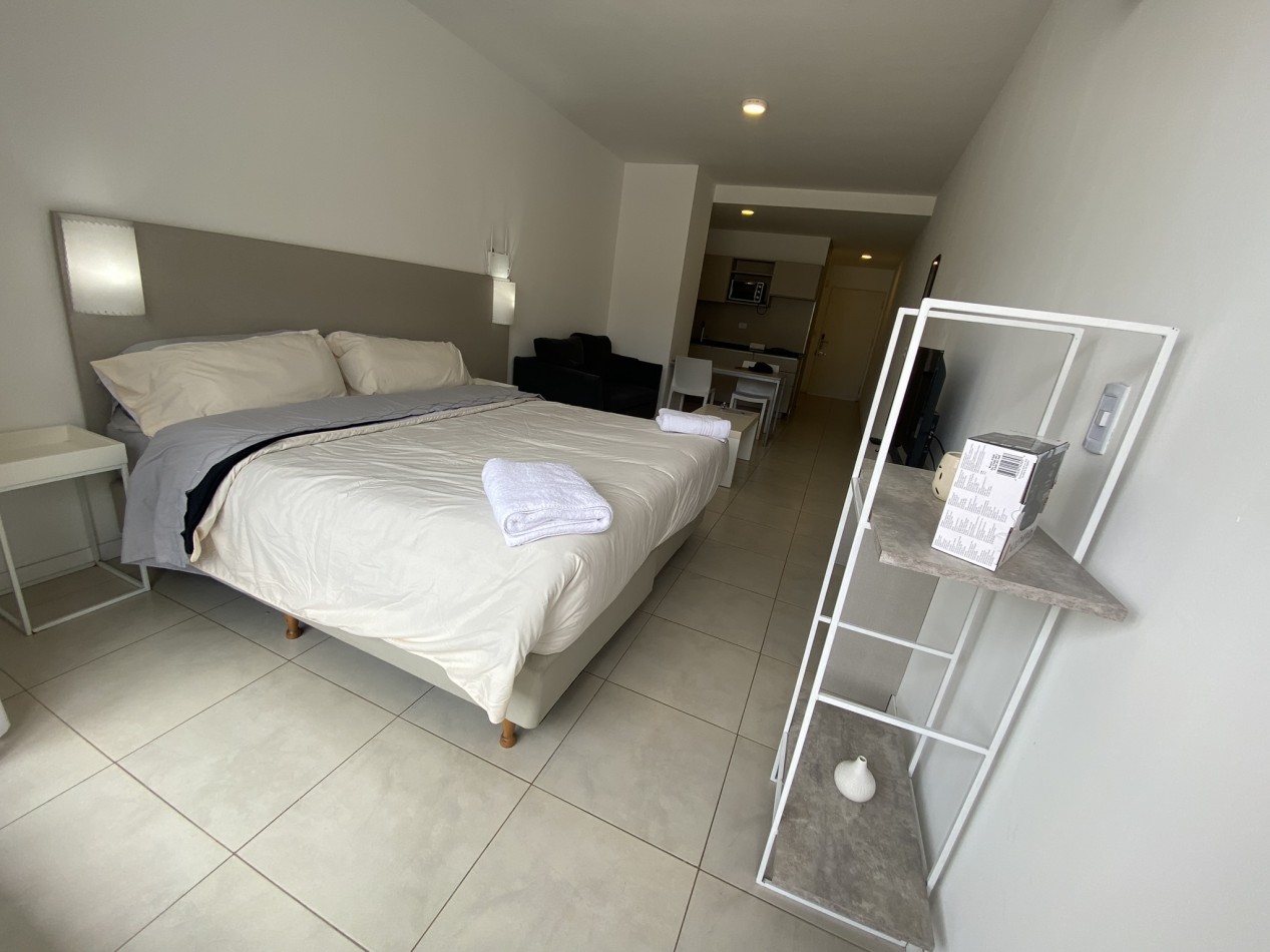 Departamento Amoblado en Congreso - Monoambiente Grande 