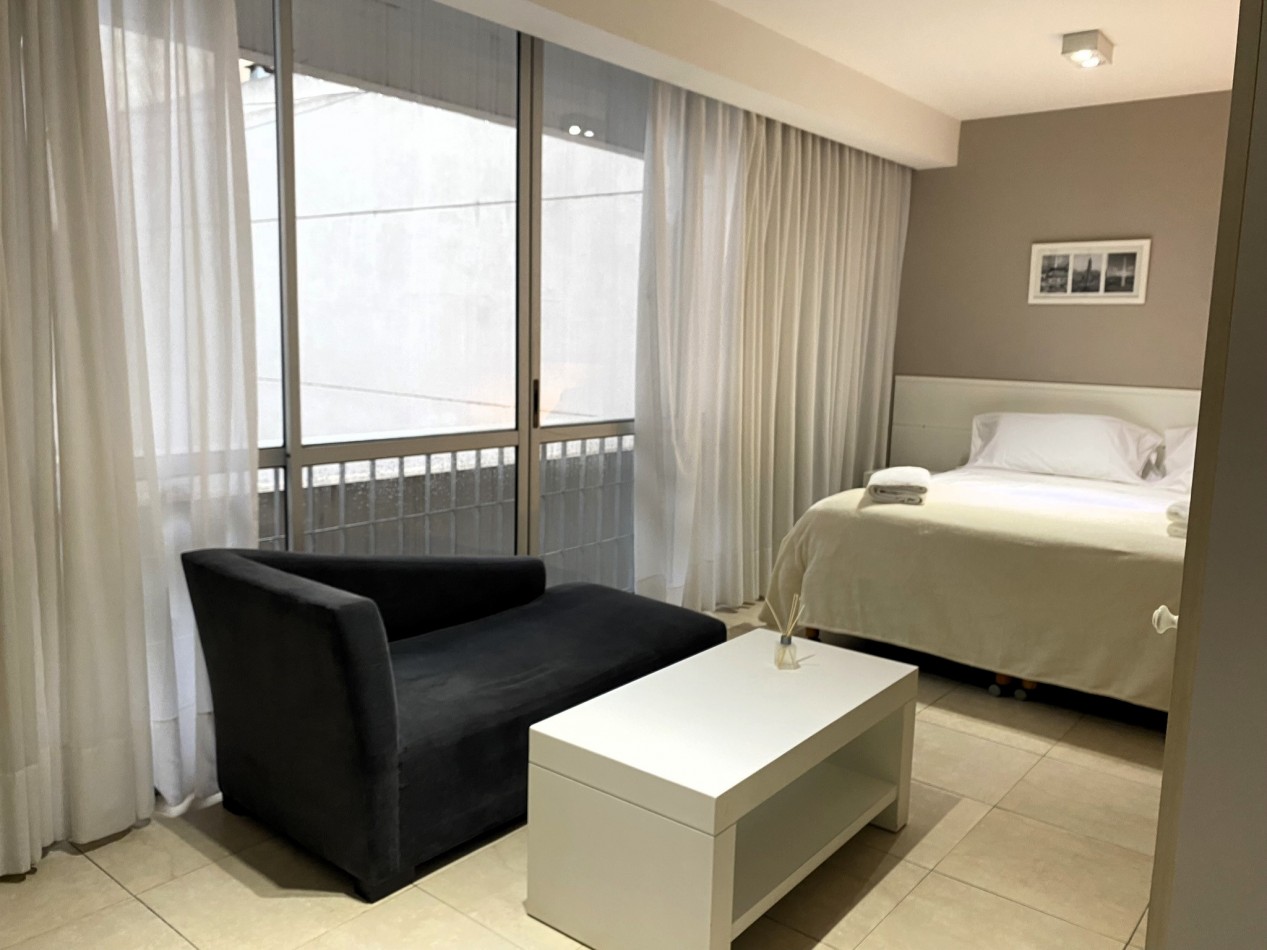 Departamento Amoblado - Riva 35