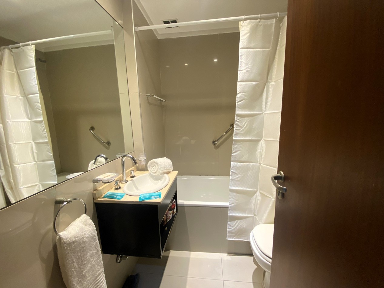 Departamento Amoblado - Riva 35